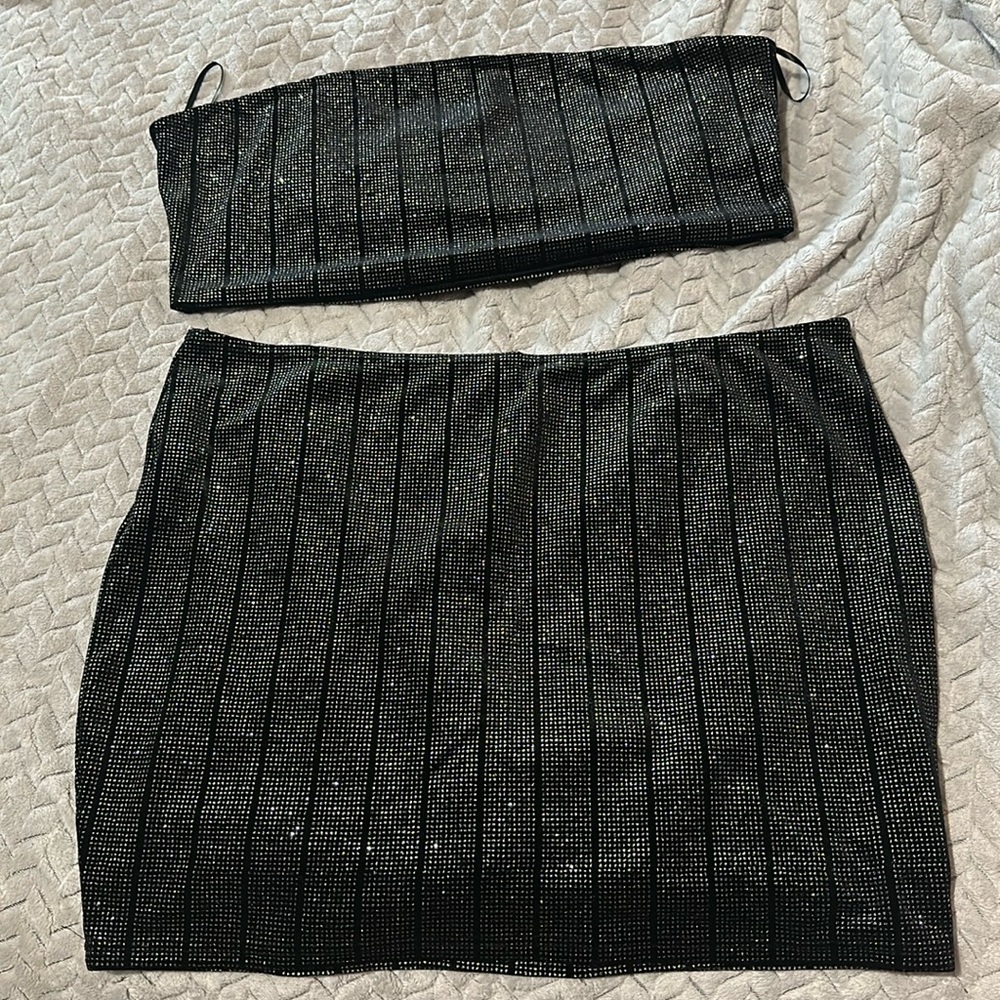 2 pieces set in black size 2xl